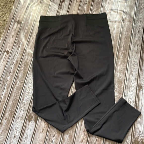 No Nonsense ExpanTech Blackout Leggings - Picture 3 of 8